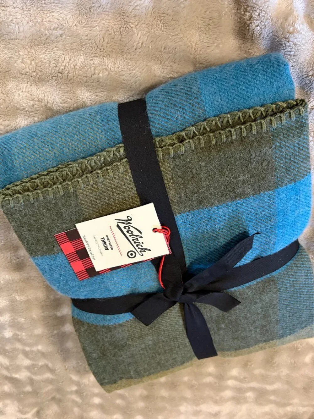 Blue Woolrich Oversized Throw Blanket large Plaid Reverse comfy holiday decor